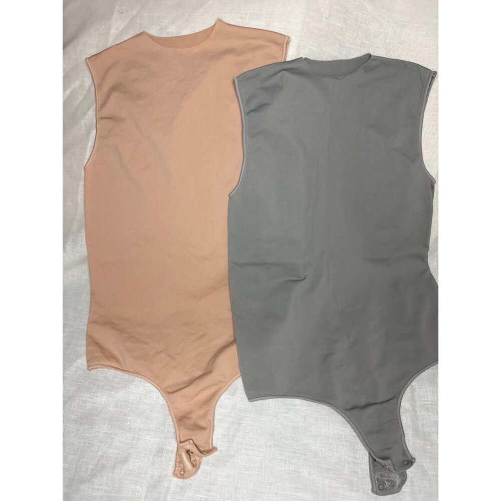 SKIMS Bodysuit Bundle Tan & Blue/Grey Size Medium Sleeveless